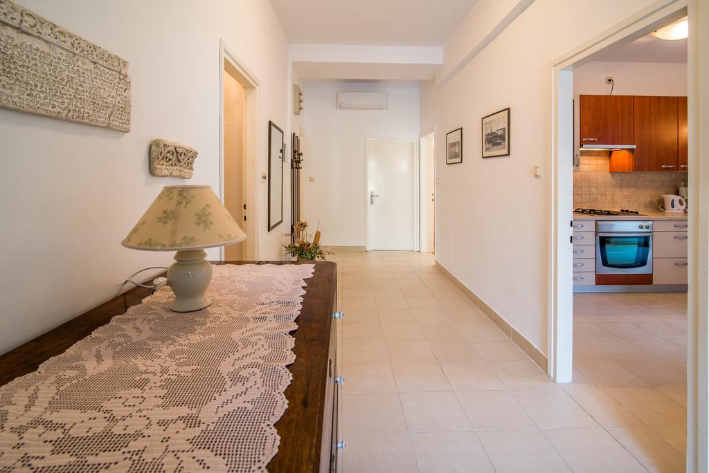 Apartment Ana 1 Malinska Exterior photo