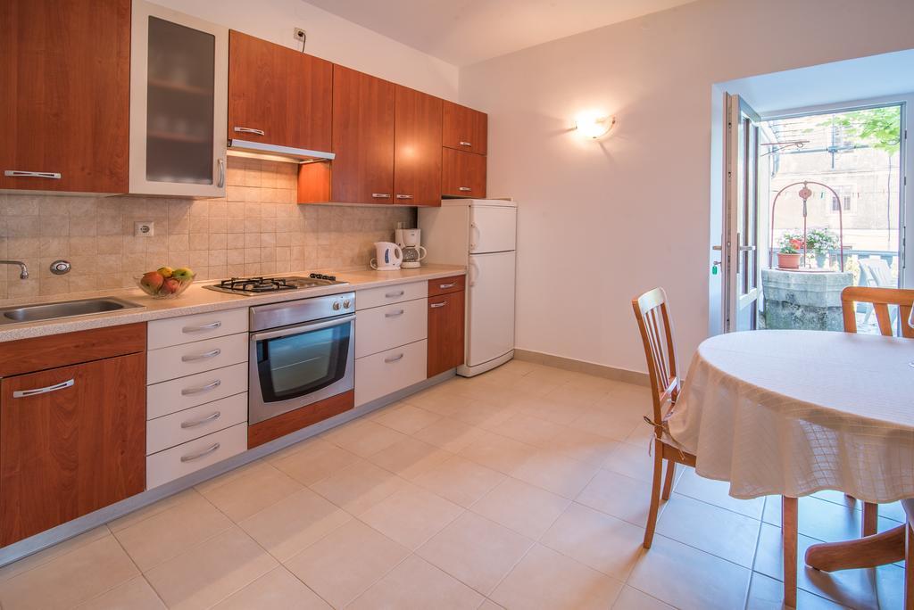 Apartment Ana 1 Malinska Exterior photo
